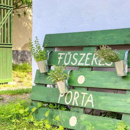 Fuszeres Porta Villa Mihalyfa Eksteriør bilde